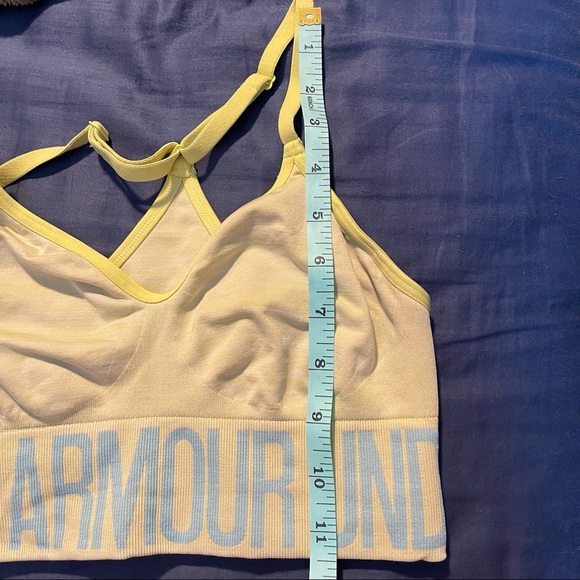 ✨Under Armor Fitted Yellow & Blue Sports Bra✨ - Picture 5 of 5